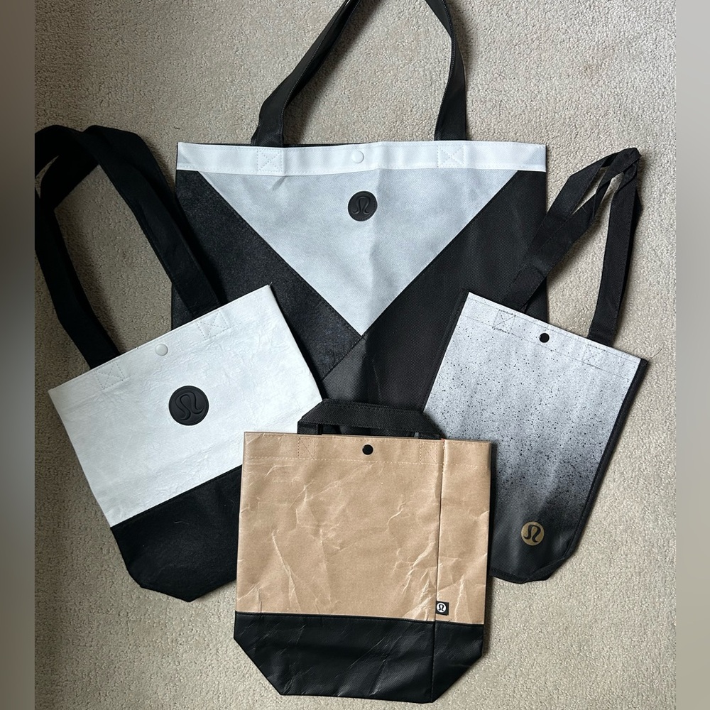 Rare Lululemon Holiday Reusable Tote Bags